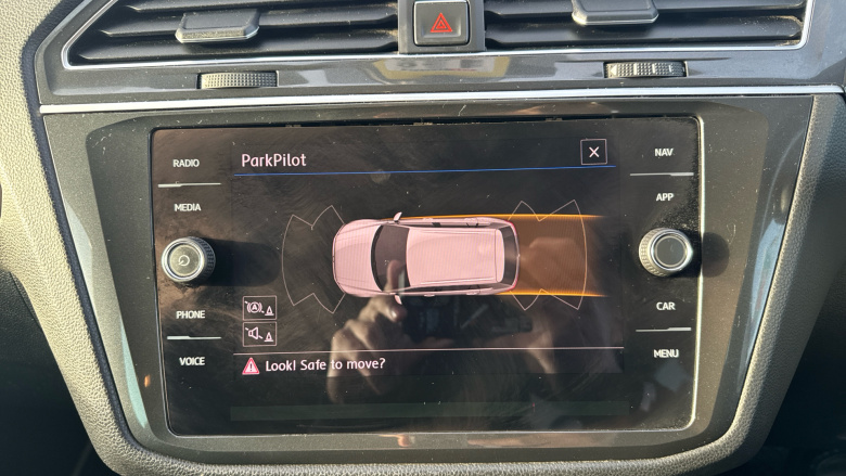 Volkswagen Tiguan 2.0 TDi 150 4Motion SE Nav 5dr DSG Diesel Estate